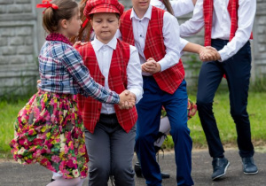Zdjęcie Zespołu Pieśni i Tańca Rzgowianie