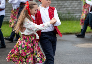 Zdjęcie Zespołu Pieśni i Tańca Rzgowianie