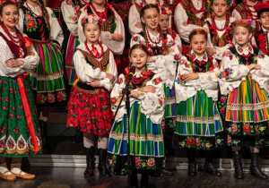 Zdjęcie Zespołu Pieśni i Tańca "Rzgowianie"