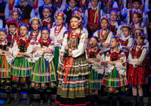 Zdjęcie Zespołu Pieśni i Tańca "Rzgowianie"