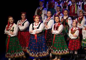 Zdjęcie Zespołu Pieśni i Tańca "Rzgowianie"