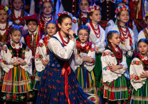 Zdjęcie Zespołu Pieśni i Tańca "Rzgowianie"
