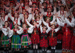 Zdjęcie Zespołu Pieśni i Tańca "Rzgowianie"