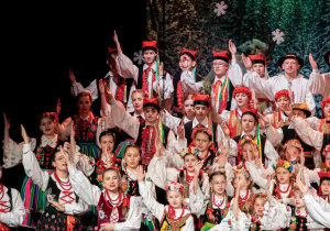 Zdjęcie Zespołu Pieśni i Tańca "Rzgowianie"