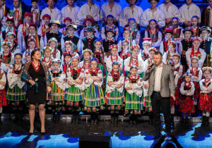 Zdjęcie Zespołu Pieśni i Tańca "Rzgowianie"