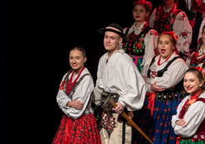 Zdjęcie Zespołu Pieśni i Tańca "Rzgowianie"
