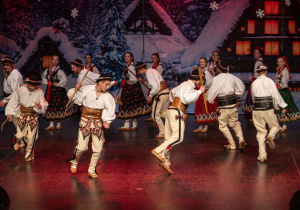 Zdjęcie Zespołu Pieśni i Tańca "Rzgowianie"