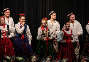 Zdjęcie Zespołu Pieśni i Tańca "Rzgowianie"