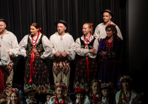 Zdjęcie Zespołu Pieśni i Tańca "Rzgowianie"