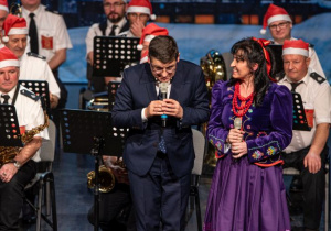 Zdjęcie Zespołu Pieśni i Tańca "Rzgowianie"