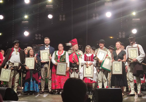 Zdjęcie sekcji teatralnej na wycieczce