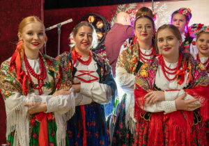 Zdjęcie Zespołu Pieśni i Tańca "Rzgowianie"`