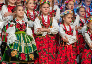 Zdjęcie Zespołu Pieśni i Tańca "Rzgowianie"