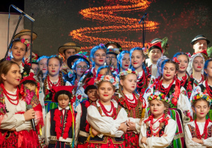 Zdjęcie Zespołu Pieśni i Tańca "Rzgowianie"