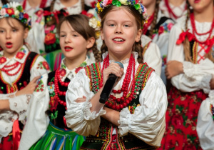Zdjęcie Zespołu Pieśni i Tańca "Rzgowianie"