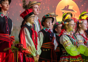 Zdjęcie Zespołu Pieśni i Tańca "Rzgowianie"