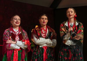 Zdjęcie Zespołu Pieśni i Tańca "Rzgowianie"