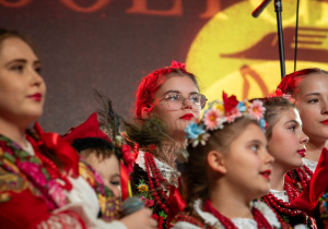 Zdjęcie Zespołu Pieśni i Tańca "Rzgowianie"