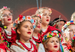 Zdjęcie Zespołu Pieśni i Tańca "Rzgowianie"