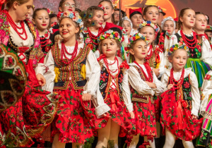Zdjęcie Zespołu Pieśni i Tańca "Rzgowianie"