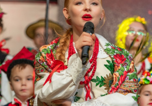 Zdjęcie Zespołu Pieśni i Tańca "Rzgowianie"