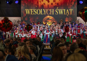 Zdjęcie Zespołu Pieśni i Tańca "Rzgowianie"