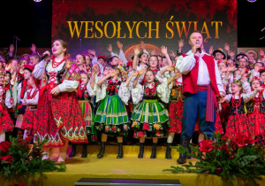 Zdjęcie Zespołu Pieśni i Tańca "Rzgowianie"