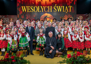 Zdjęcie Zespołu Pieśni i Tańca "Rzgowianie"