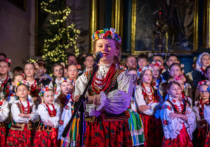 Zdjęcie Zespołu Pieśni i Tańca "Rzgowianie"
