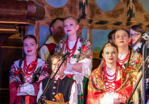 Zdjęcie Zespołu Pieśni i Tańca "Rzgowianie"