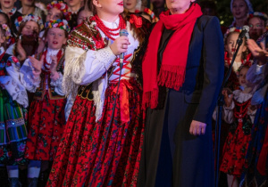 Zdjęcie Zespołu Pieśni i Tańca "Rzgowianie"