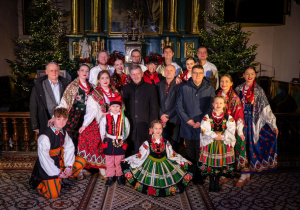 Zdjęcie Zespołu Pieśni i Tańca "Rzgowianie"