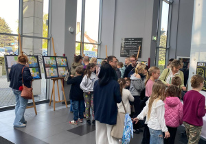 Fotografia gości wernisażu