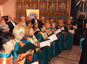 "X Jubileuszowy Chóralny Koncert Kolęd i Pastorałek" "X Jubileuszowy Chóralny Koncert Kolęd i Pastorałek"